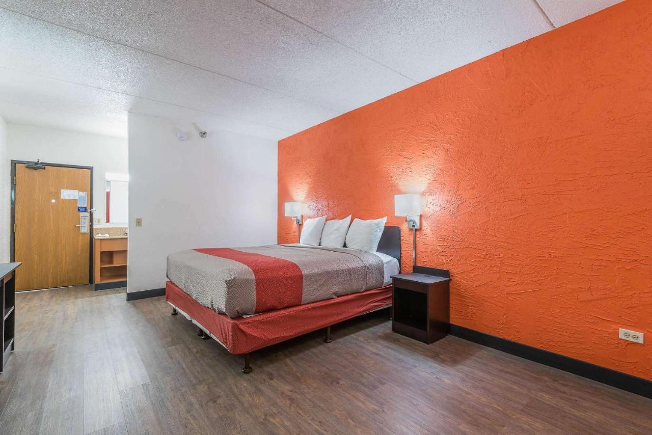 Motel 6-Bridgeview, Il Εξωτερικό φωτογραφία
